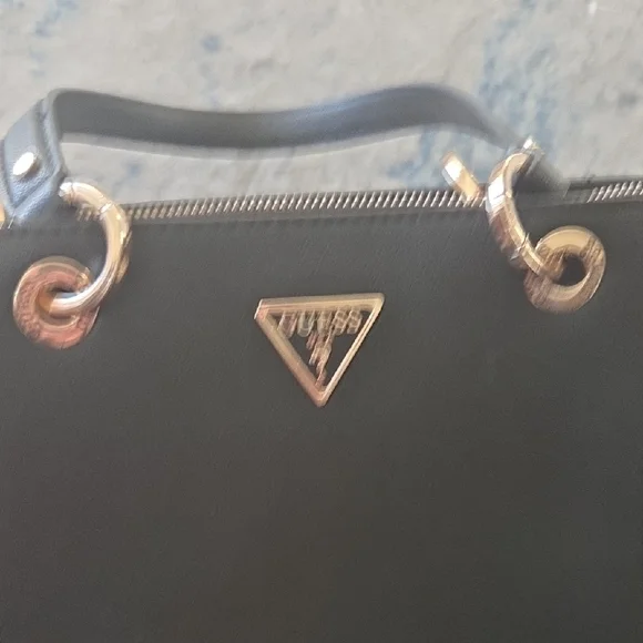 Guess Elegant Black Tote with Gold Details - Picture 4 of 8
